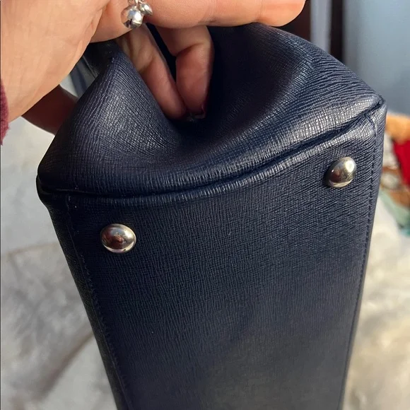 Furla Appaloosa leather hand bag in blue with a silver-tone twist-lock closure. - Picture 2 of 7